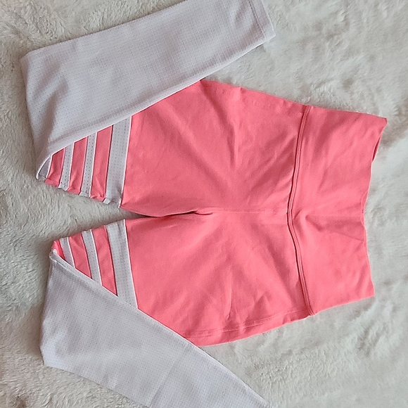 Sold - Picture 2 of 6